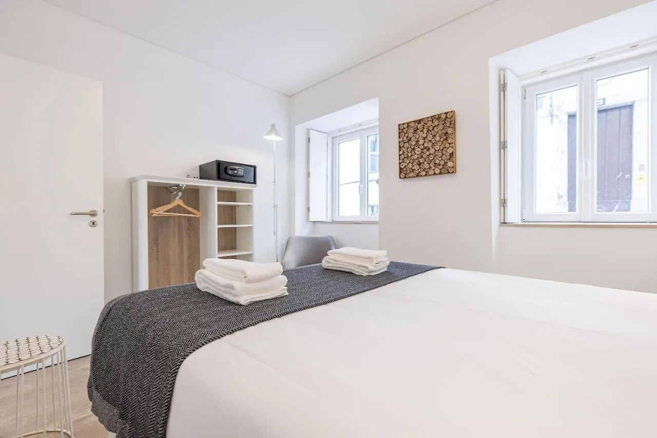 Garcia 28 Apartment Lisbon 0*,